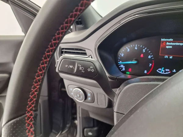 Ford Focus (2025) — foto 2 van 15