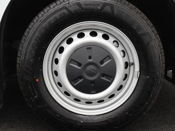 VOLKSWAGEN Transporter T7 32 Fou Swb (2026) — foto 5 van 18