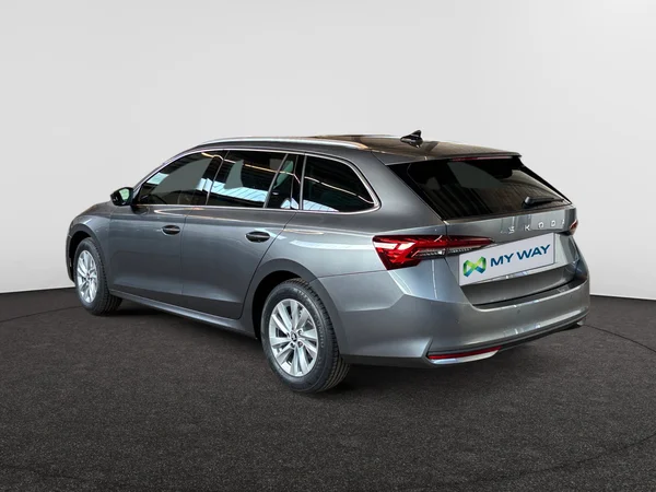 SKODA Octavia Combi (2025) — foto 18 van 24