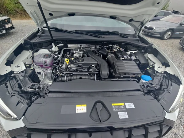AUDI Q3 (2025) — foto 3 van 24