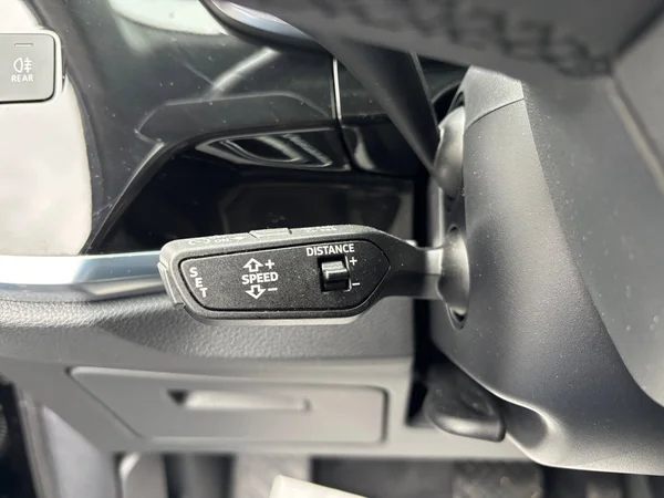 AUDI Q3 PHEV (2022) — foto 3 van 20