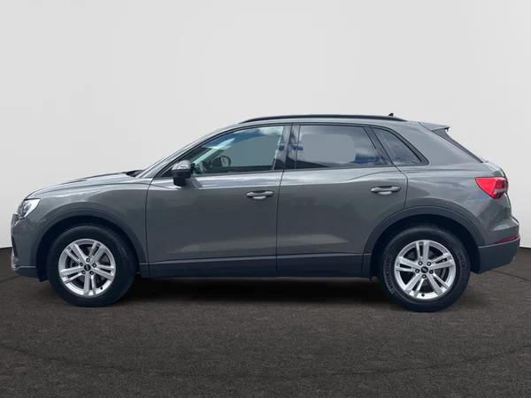 AUDI Q3 (2022) — foto 17 van 18