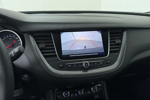 Opel Grandland X (2019) — foto 6 van 24