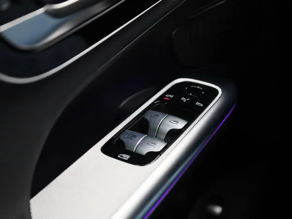 Mercedes-Benz GLC (2025) — foto 29 van 52