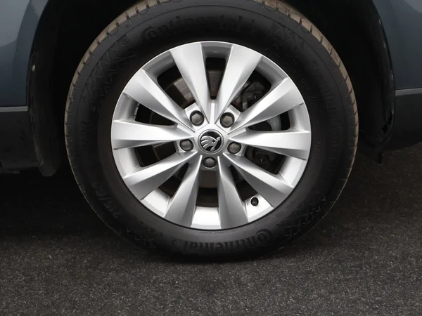 SKODA Karoq (2021) — foto 24 van 25