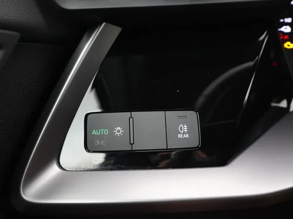 Audi A3 (2024) — foto 8 van 25
