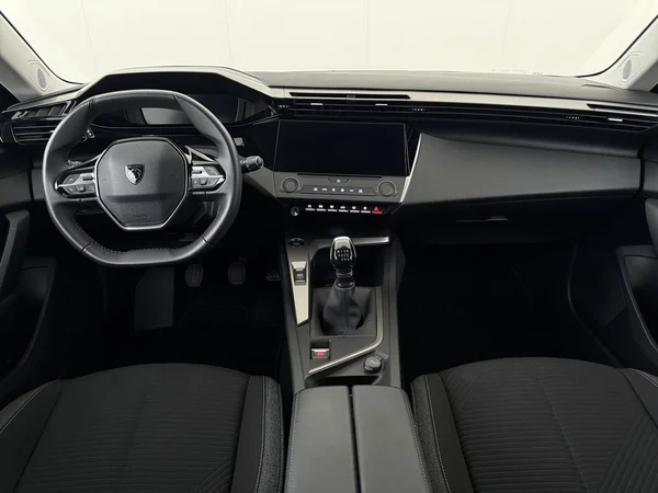 PEUGEOT 308 (2023) — foto 28 van 28