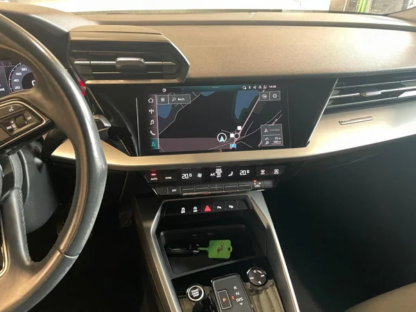 AUDI A3 Sportback (2021) — foto 4 van 21