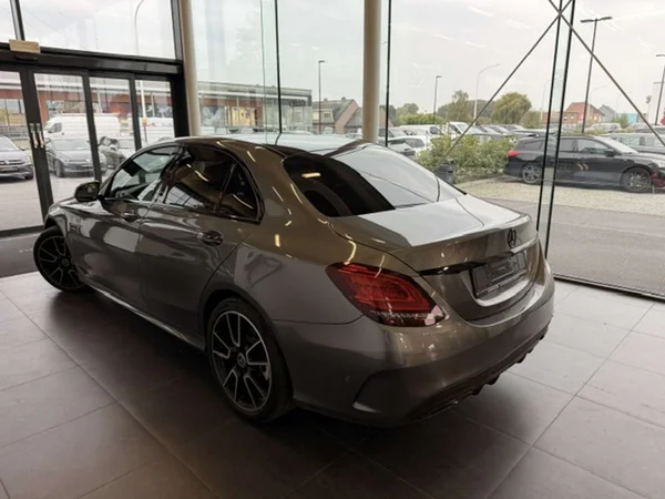 Mercedes-Benz C-Klasse (2020) — foto 19 van 24