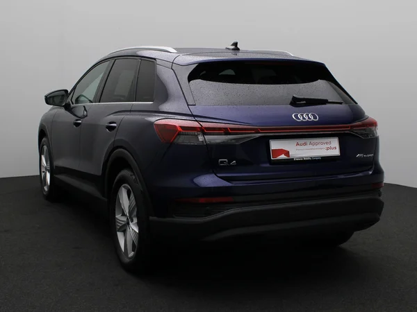 AUDI Q4 e-tron (2025) — foto 21 van 23