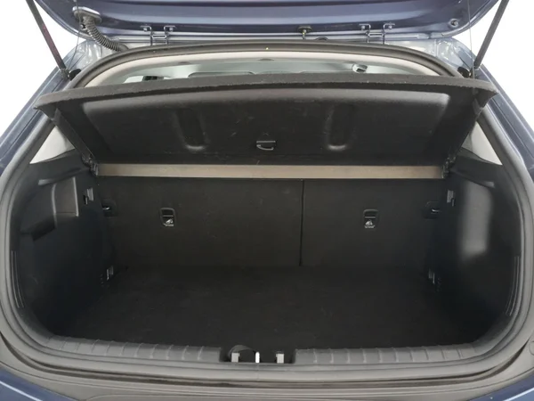 Kia Stonic (2025) — foto 8 van 22