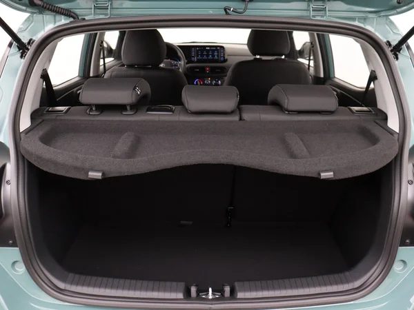 HYUNDAI i10 (2025) — foto 8 van 25