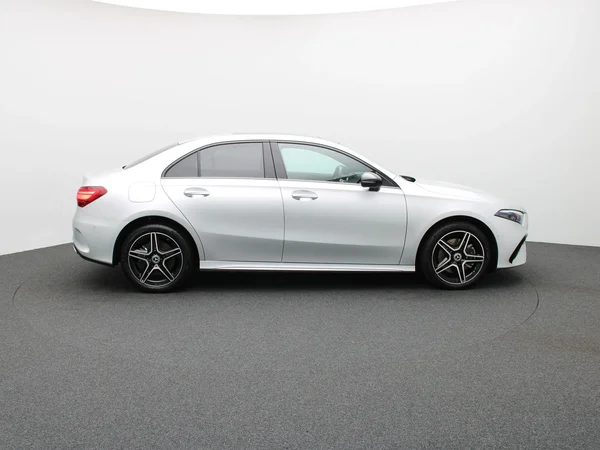 Mercedes-Benz A-Klasse (2023) — foto 29 van 32