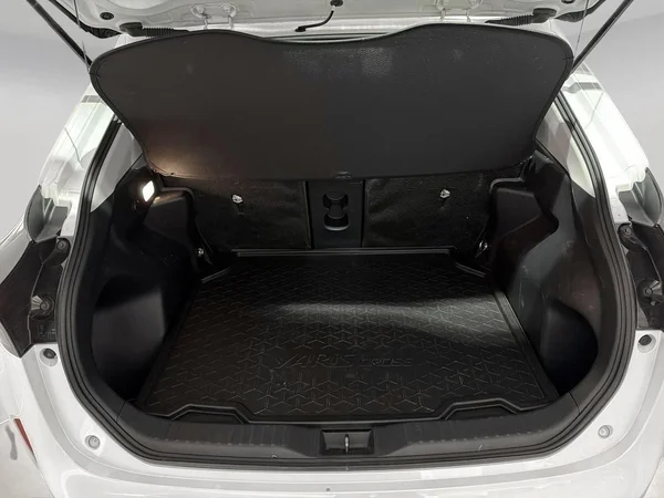 Toyota Yaris Cross (2022) — foto 18 van 20