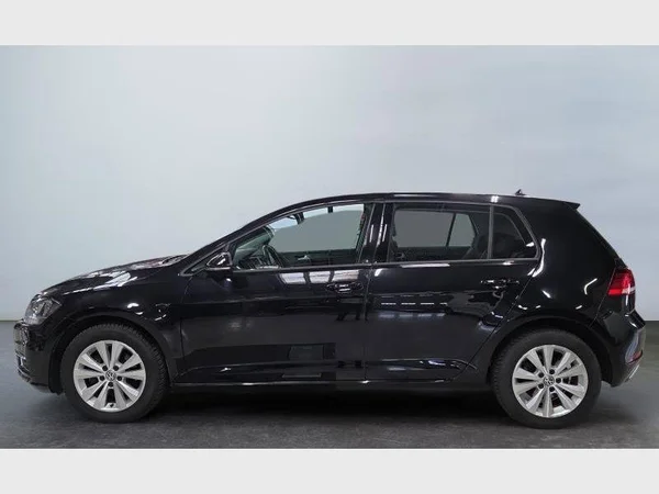 Volkswagen Golf VII (2019) — foto 23 van 30