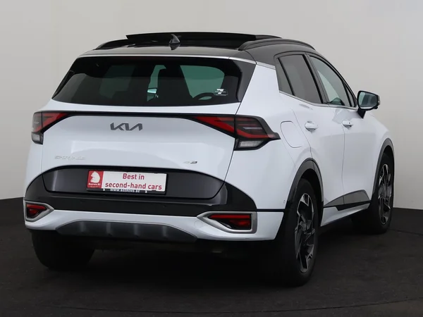 KIA Sportage (2022) — foto 23 van 36