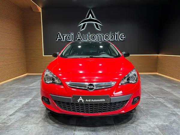 Opel Astra (2017) — foto 12 van 20