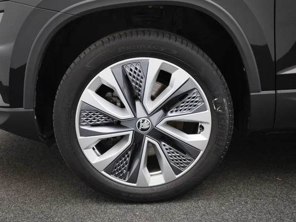 Škoda Karoq (2022) — foto 5 van 40