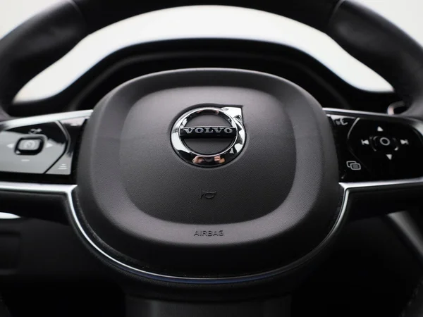 Volvo XC60 (2024) — foto 21 van 48