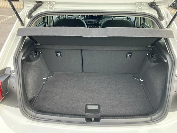 VOLKSWAGEN Polo (2024) — foto 26 van 26
