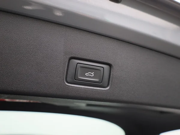 Audi Q4 e-tron (2024) — foto 6 van 50