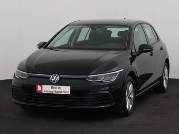 VOLKSWAGEN Golf (2024)