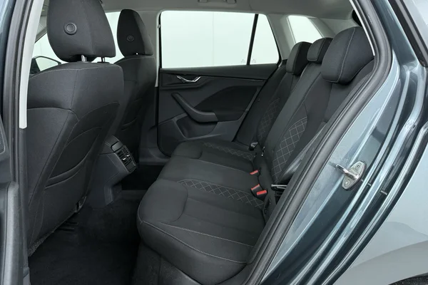 Skoda Kamiq (2021) — foto 14 van 15