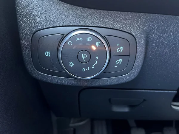 Ford Fiesta (2022) — foto 7 van 20