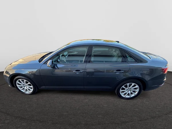 AUDI A4 (2019) — foto 7 van 21