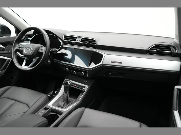 AUDI Q3 PHEV (2022) — foto 3 van 34