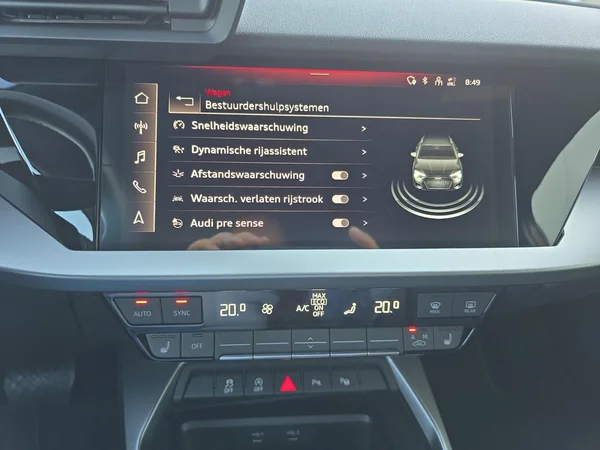 AUDI A3 Sportback (2021) — foto 18 van 19