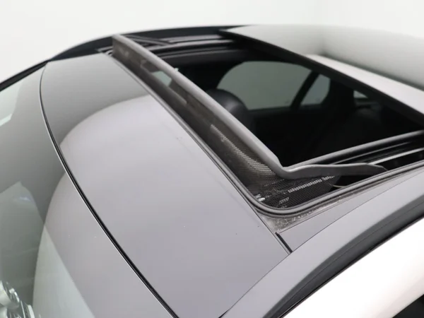 Mercedes-Benz GLC (2021) — foto 8 van 26