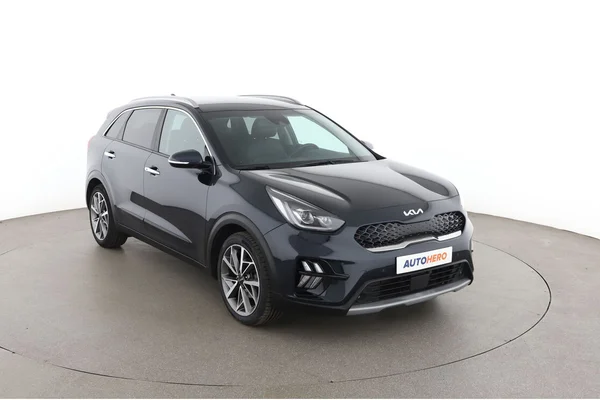 Kia Niro (2021) — foto 14 van 16