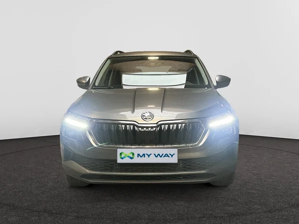 SKODA Karoq (2025) — foto 2 van 23