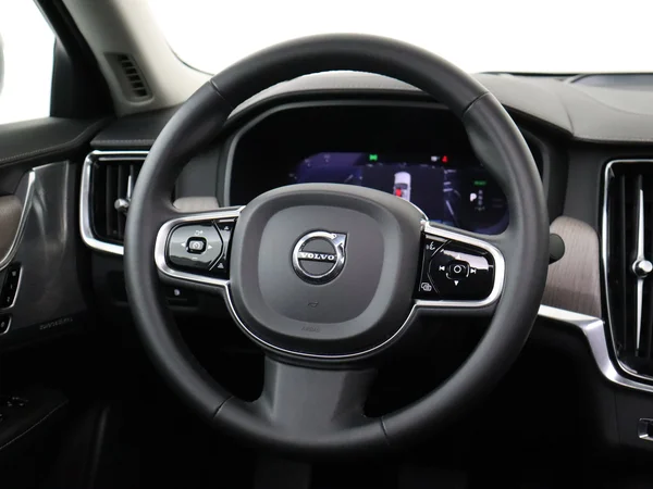 VOLVO S90 (2023) — foto 13 van 33