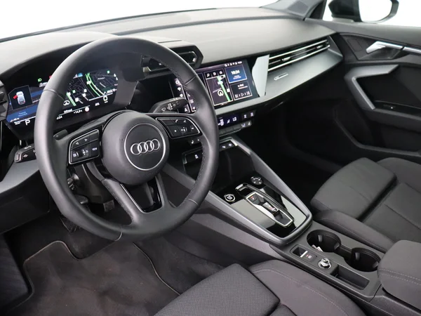 AUDI A3 Sportback (2025) — foto 14 van 18
