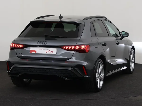 AUDI A3 Sportback (2025) — foto 11 van 18