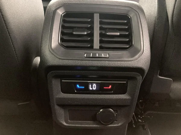 VOLKSWAGEN Tiguan Allspace (2022) — foto 14 van 34