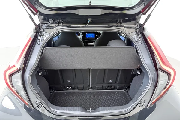 Toyota Aygo X Hybrid (HEV) (2026) — foto 9 van 13