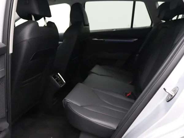 SKODA (2026) — foto 5 van 18