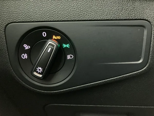 VOLKSWAGEN Tiguan Dsl (2022) — foto 24 van 36
