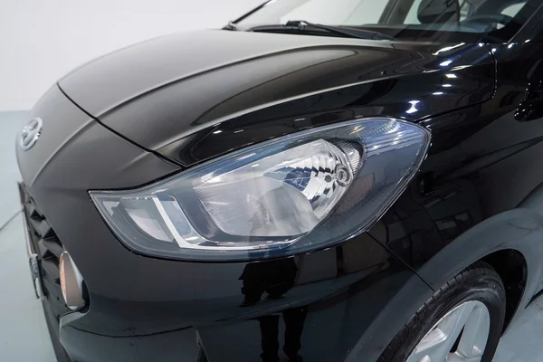 Hyundai i10 (2023) — foto 2 van 51