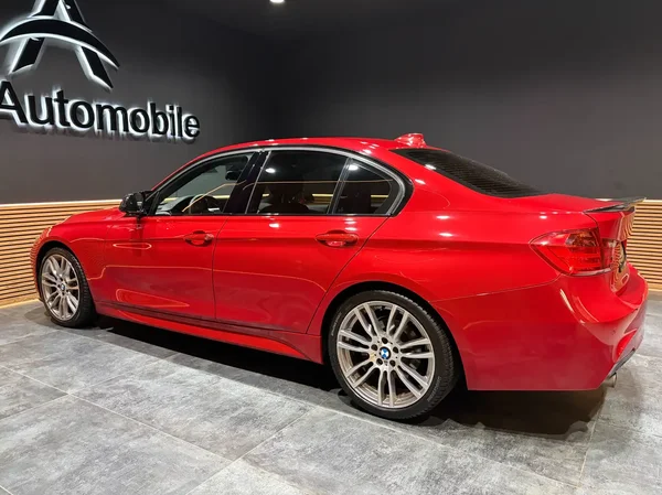 Bmw 320 (2015) — foto 15 van 23