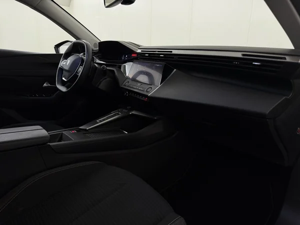 PEUGEOT 308 (2023) — foto 3 van 27