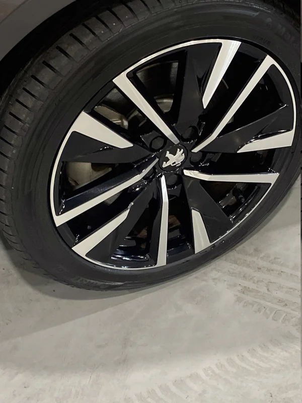Peugeot 508 PHEV (2022) — foto 37 van 64