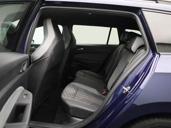 Volkswagen Golf (2022) — foto 4 van 47