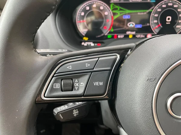 AUDI Q2 (2025) — foto 4 van 16