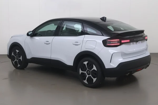 Citroen C4 (2025) — foto 10 van 16