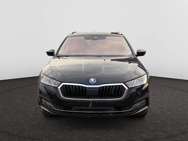 SKODA Octavia Combi (2024) — foto 18 van 20