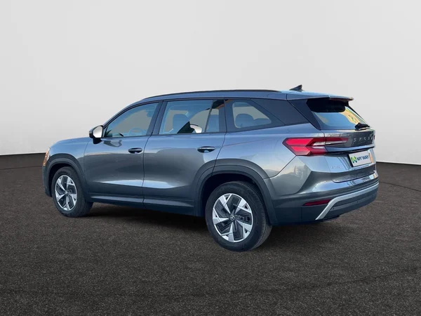 SKODA Kodiaq (2024) — foto 4 van 9